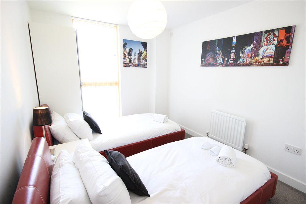 Cotels At Vizion Serviced Apartments, Superfast Broadband, Central Location, Free Parking, Fully Equipped Kitchen Milton Keynes Exterior foto