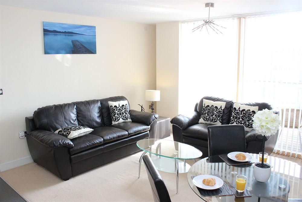 Cotels At Vizion Serviced Apartments, Superfast Broadband, Central Location, Free Parking, Fully Equipped Kitchen Milton Keynes Exterior foto